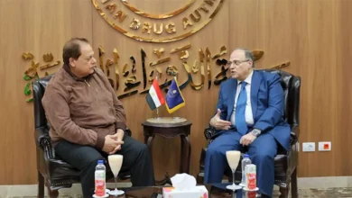 رئيس هيئة الدواء يبحث مع محمد أبو العينين فرص الاستثمار بقطاع الأدوية