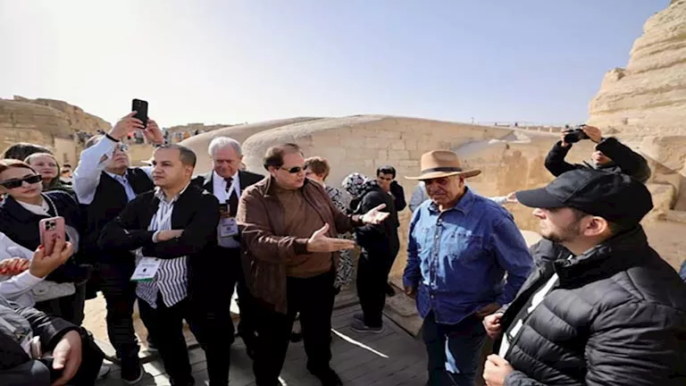 زاهي حواس من الأهرامات: "لا أساس للمدينة المفقودة"