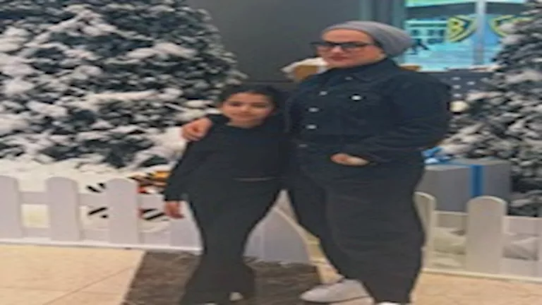 "شمس جديدة".. زوجة النني الأولى تنشر صورا مع أولادها وتعلق