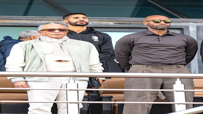 شيكابالا يتابع مباراة فريقه ضد زد في كأس مصر (صورة)