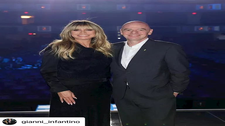 "طليقة مغني شهير ولُقبت بالملاك".. من هي هايدي كلوم مقدمة قرعة كأس العالم 2026؟