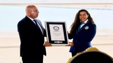كامل الوزير يتسلم شهادة جينيس لأعمق حوض ميناء من صنع الإنسان
