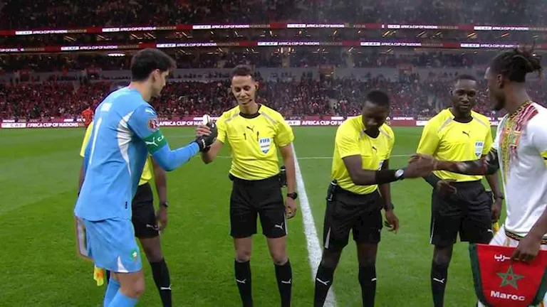 لحظة بلحظة.. المغرب ضد مالي.. 0-0