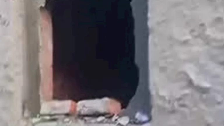 مشهد لا يُحتمل.. مواطن يكشف كواليس نبش قبر ابنته بعد دفنها