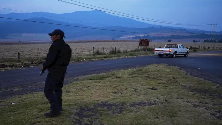 مقتل وإصابة 9 أشخاص  في تفجير استهدف مركزا للشرطة بالمكسيك