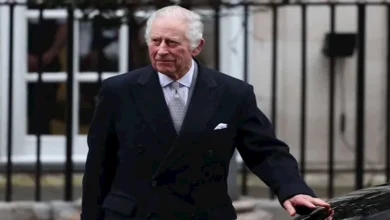 ملك بريطانيا يدعو إلى الرحمة والوحدة في رسالة عيد الميلاد وسط الصراعات العالمية