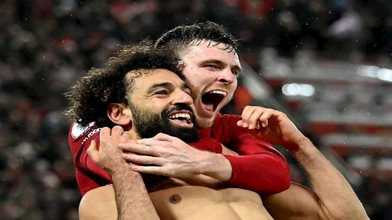 "من أعظم اللاعبين".. نجم ليفربول يشيد بمستوى محمد صلاح مع الفريق في الفترة الماضية