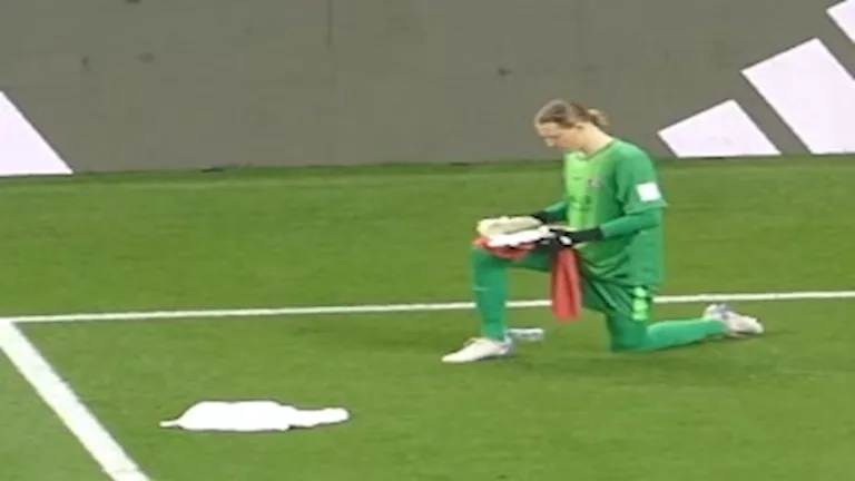 منشفة وجه.. تقود باريس سان جيرمان للتتويج بكأس القارات 2025