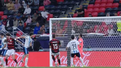 نجم ليفربول السابق يتابع مباراة بيراميدز وفلامنجو في كأس الإنتركونتيننتال