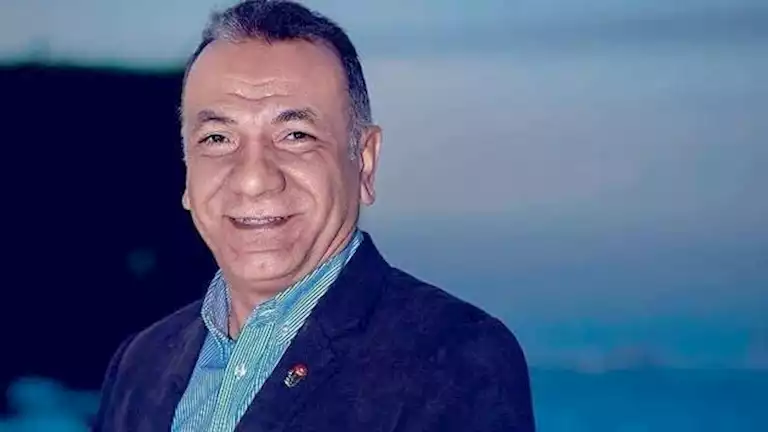 نقيب أطباء الأسنان: 200 ألف طبيب خلال 5 سنوات.. ولا عجز بالمستشفيات الحكومية