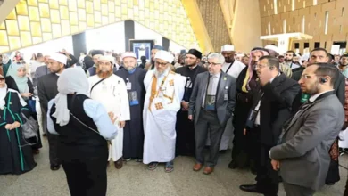 وزير الأوقاف ووفد من متسابقي ومحكمي المسابقة العالمية للقرآن الكريم يزورون المتحف الكبير