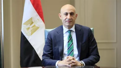 وزير التربية والتعليم ومحافظ أسوان في زيارة ميدانية لمتابعة الانضباط المدرسي