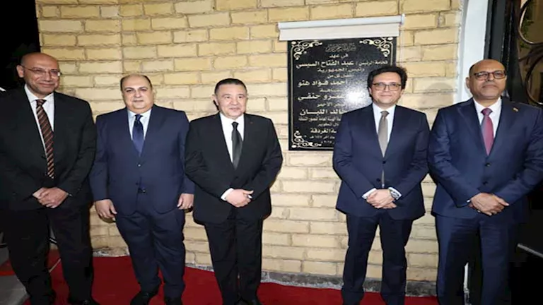 وزير الثقافة يفتتح قصر ثقافة الغردقة.. ويعلن إطلاق منصات "Cultural Café" الرقمية