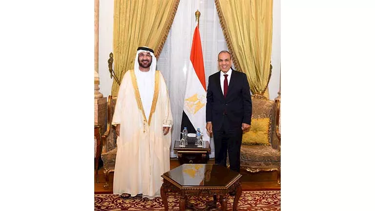 وزير الخارجية يستقبل رئيس البرلمان العربي